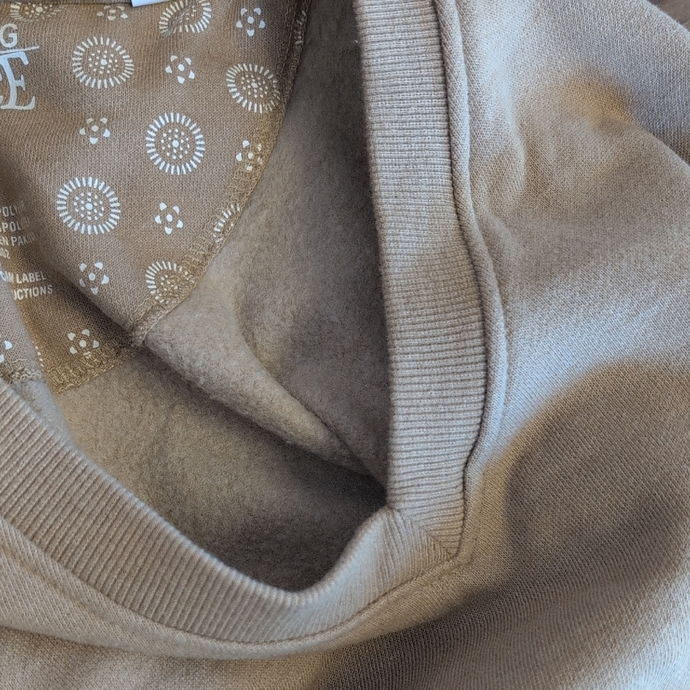 Royce Women's V-Neck Tan Oversized Sweatshirt XL W102 - Picture 7 of 10